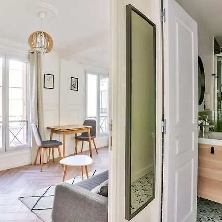 Apartment Lamartine 2 - Kp - Cosy And Modern In Heart Of 9th Paris
